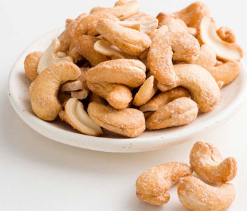 large cashews roasted with hot air and sea salt 400g