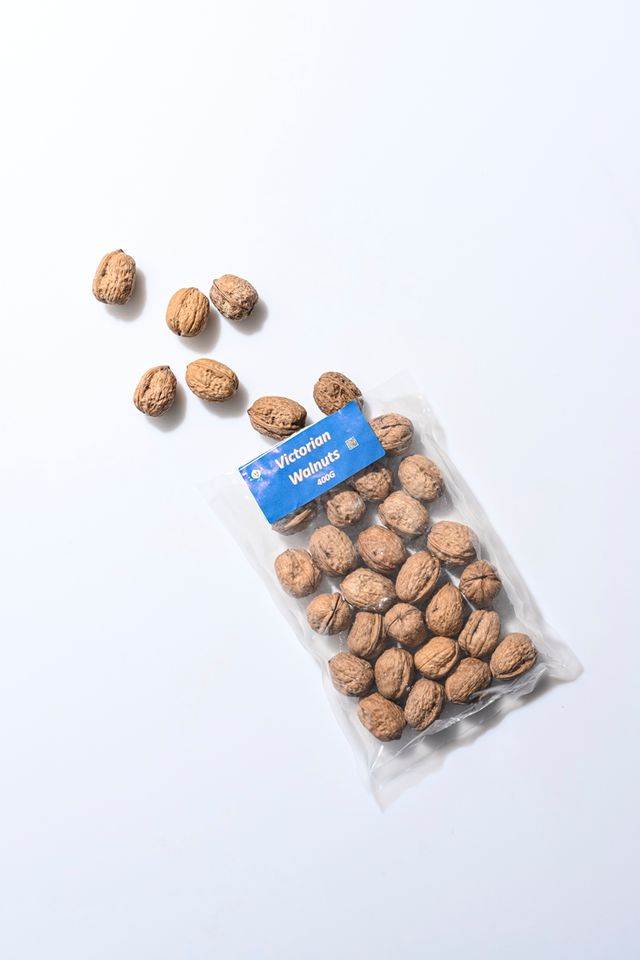 inshell walnuts 400g